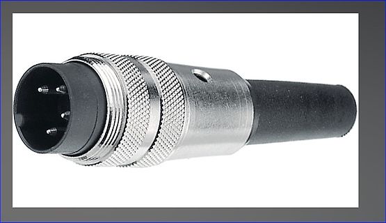 Stecker eines Koaxialkabels oder Rundfunksteckers