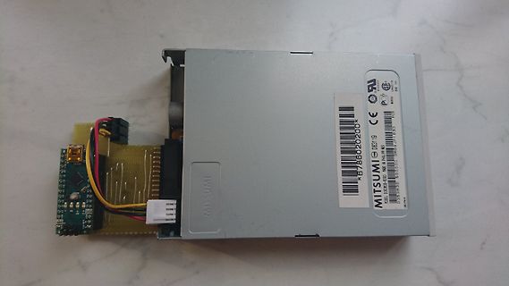 Mitsumi Festplatten-Komponente mit Leiterplatte