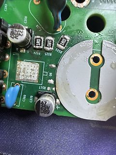 Nahaufnahme einer Leiterplatte mit elektronischen Bauteilen