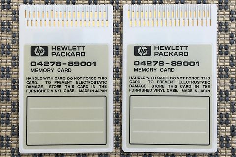 Zwei Hewlett Packard Memory Cards