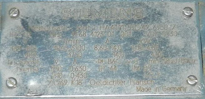 Typenschild eines Siemens Elektromotors