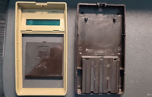 Gehäuse eines elektronischen Geräts, zerlegt