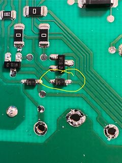 Nahaufnahme einer Leiterplatte mit SMD-Bauteilen
