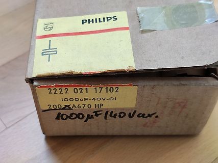 Verpackung eines Philips Elektrolytkondensators