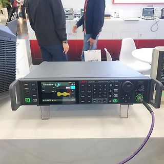 UNI-T USG9014M Signalgenerator