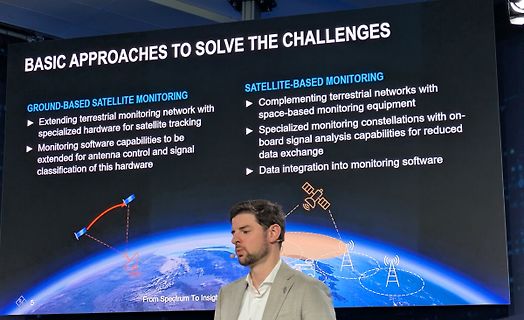 Präsentation über satellitengestützte Überwachung