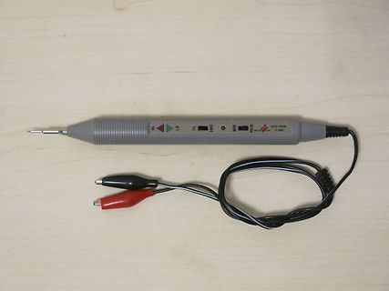 Logikprobe mit Messklemmen