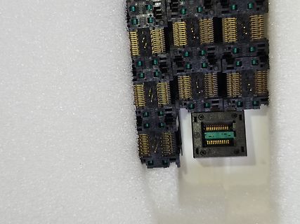 Mehrere mechanische Tastenschalter (Switches)
