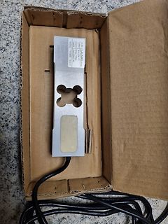 Laumas Messwandler in Kartonverpackung