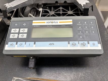 Sartorius QC7DCE-S Präzisionswaage