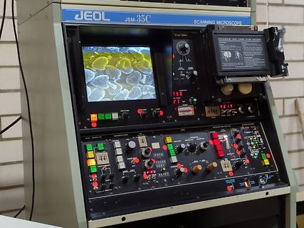 JEOL JSM-35C Rasterelektronenmikroskop