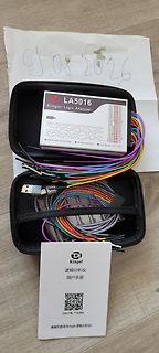 Kingst LA5016 Logikanalysator mit Zubehör und Handbuch