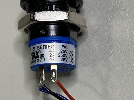 Schalter mit technischen Spezifikationen