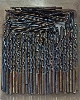 Vielzahl an Metallbohrern