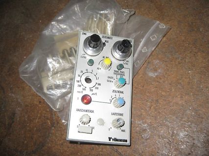 Bedienfeld eines elektronischen Geräts von Tünnied