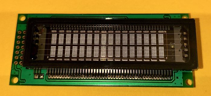 LCD-Display auf grüner Leiterplatte