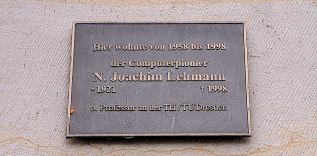 Gedenktafel für Computerpionier N. Joachim Lehmann