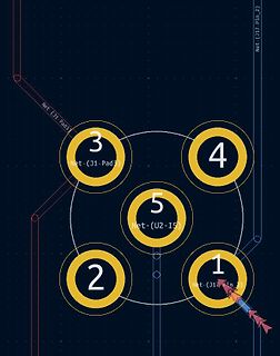 Ausschnitt eines PCB-Layouts mit Pad-Beschriftungen