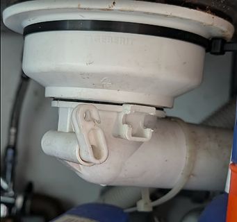 Geberit Sanitärarmatur oder Abflusskomponente
