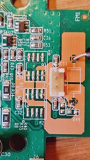 Nahaufnahme einer Leiterplatte mit SMD-Bauteilen