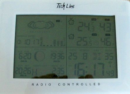 Display einer Tech Line Funkuhr