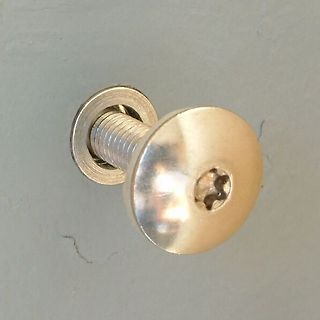 Metallschraube mit Senkkopf