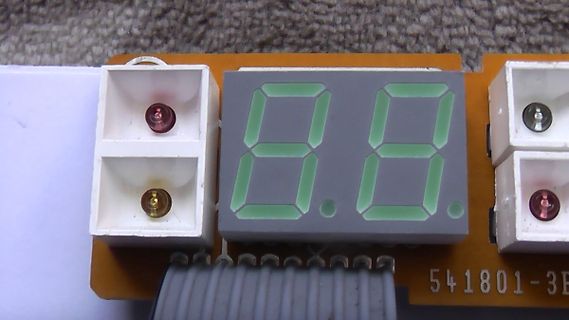 7-Segment-Anzeige auf Leiterplatte mit LEDs