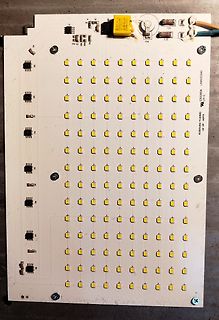 LED-Leiterplatte mit vielen SMD-LEDs