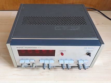 Philips digital Multimeter PM 2431