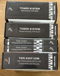 Verpackungen von Tower System Modulen und Freescale MCUs