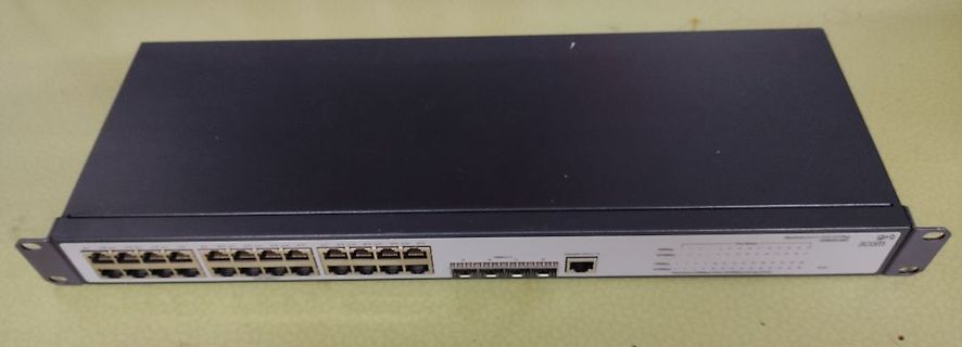 Netzwerk-Switch in Gehäuse