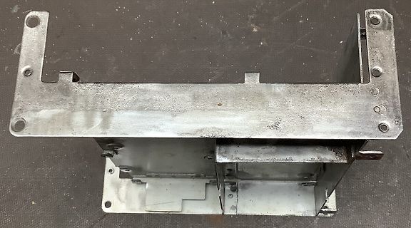 Metallgehäuse oder Halterung aus Metall
