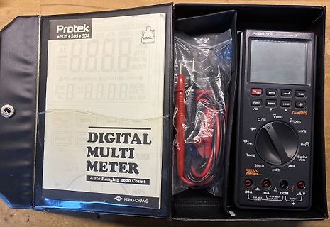 Protek Digital Multimeter im Koffer mit Anleitung und Messleitungen
