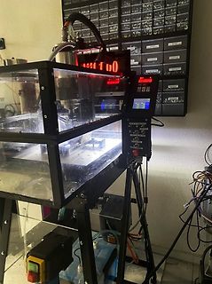 CNC-Fräsmaschine in einer Werkstatt