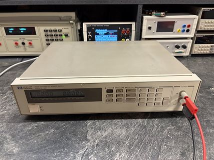 Hewlett Packard DC Power Supply