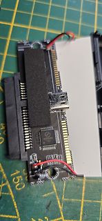 Foto einer Leiterplatte mit integriertem USB-Anschluss
