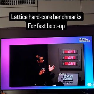 Abfotografierter Bildschirm einer Lattice Developers Conference Präsentation