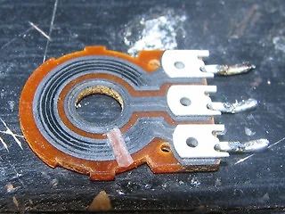 Flexibles Leiterplattensegment mit Kontakten