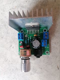 Audio-Verstärker-Modul mit Kühlkörper