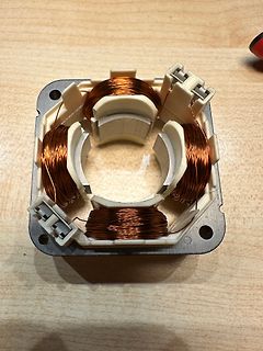 Elektromagnetische Spulen auf Kern