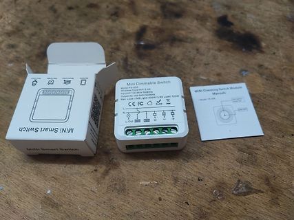 Mini Dimmable Switch Module mit Verpackung und Anleitung