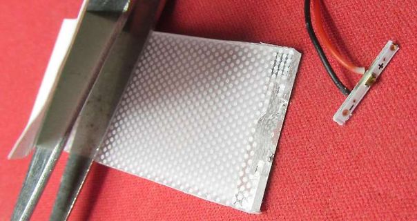 LED-Matrix mit Pin-Leiste und Kabeln