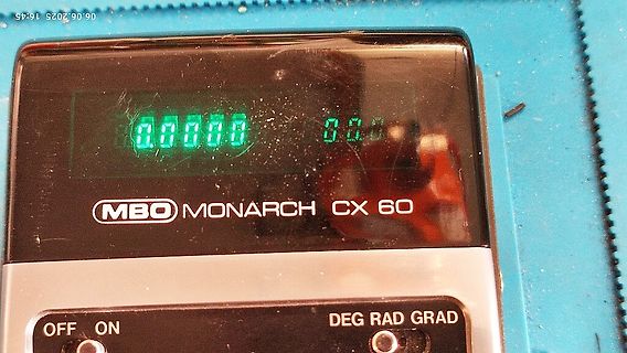 Display eines MBO Monarch CX 60 Messgeräts