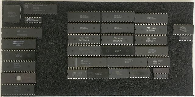 Sammlung verschiedener integrierter Schaltkreise
