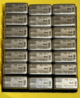 Mehrere SDS RS-42V Relais