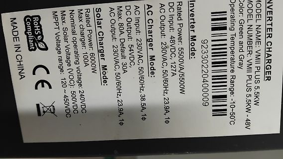 Typenschild eines Inverter Chargers