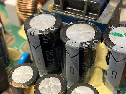Elektrolytkondensatoren auf einer Leiterplatte