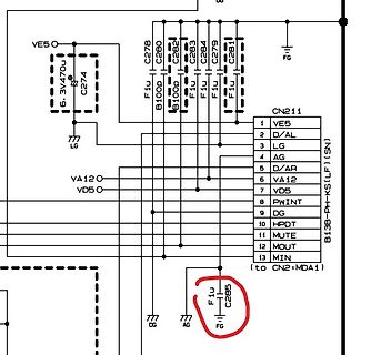 Ausschnitt eines Schaltplans mit Steckverbinder CN211