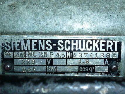Typenschild eines Siemens-Schuckert Motors
