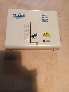 BeeProg universeller 40-Pin Programmierer
